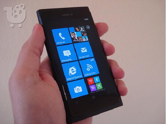 PoulaTo: Nokia Lumia 800